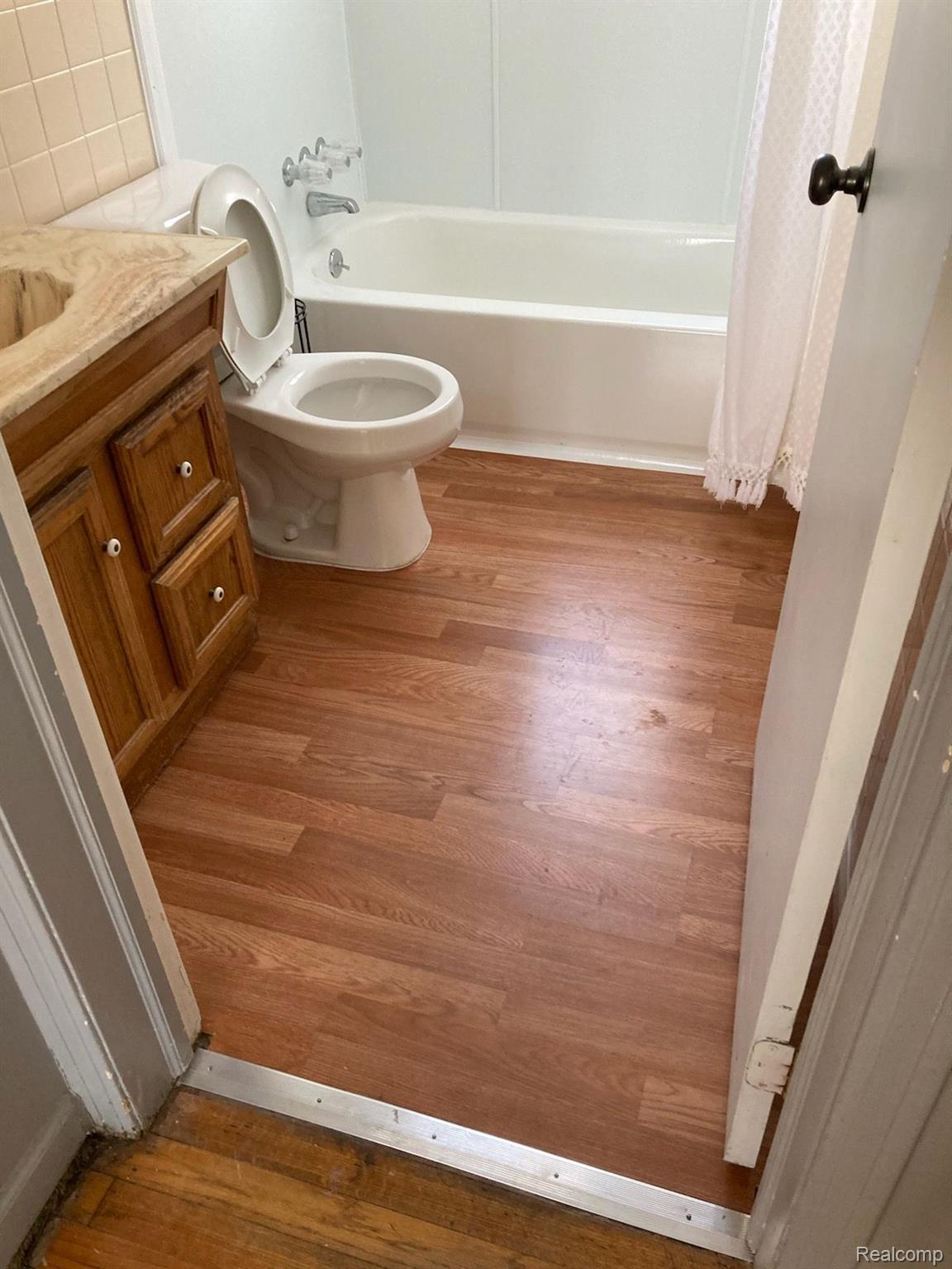 1930 Martin Road Ferndale, MI 48220 - Photo 6 of 6 Gallery Image 6