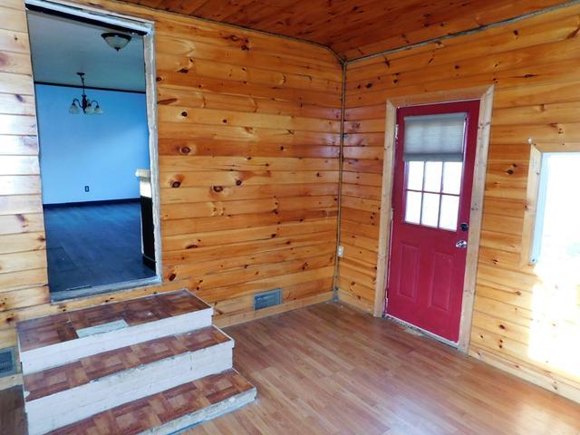 4214 Jackson Run Road Warren, PA 16365 - Photo 10 of 23 Gallery Image 10
