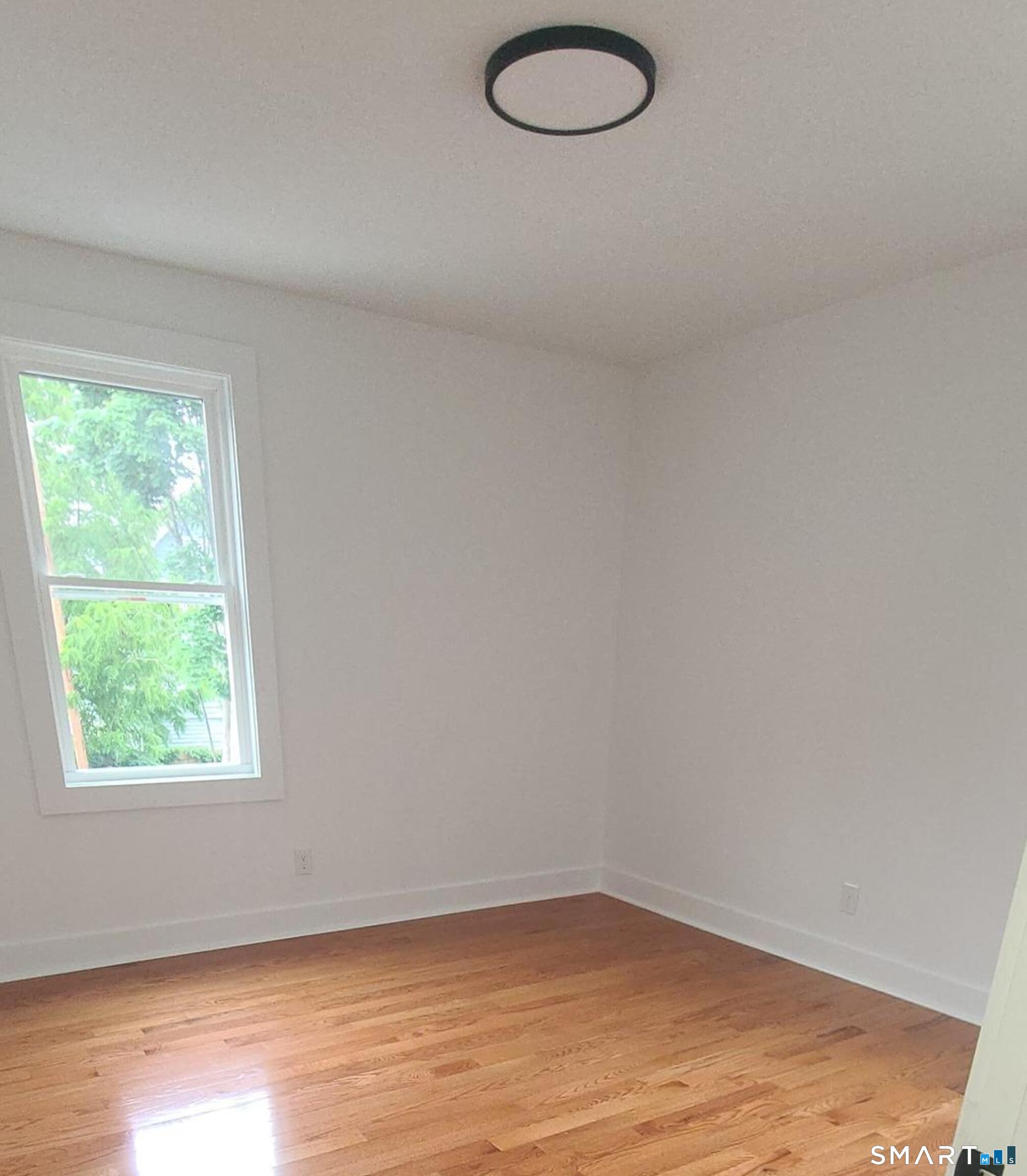 203 Helen Street, Unit 2 Hamden, CT 06514 - Photo 7 of 8