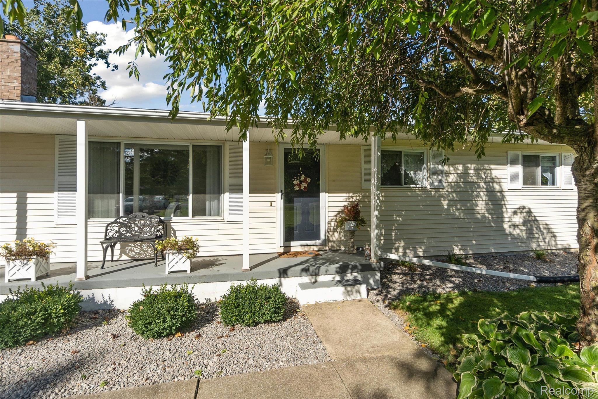 10364 Gd Blanc Road Gaines, MI 48436 - Photo 5 of 40 Gallery Image 5