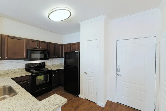 $1,069 | 9900 McNeil Drive, Unit 13303, Austin, TX 78750