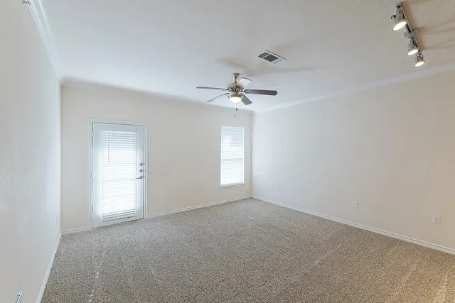 $1,069 | 9900 McNeil Drive, Unit 13303, Austin, TX 78750