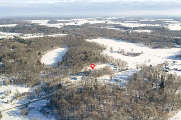 $125,000 | 3873 West 136th Street, Grant, MI 49327