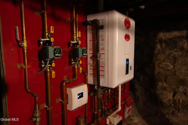 $229,900 | 15 Garfield Street, Glens Falls, NY 12801