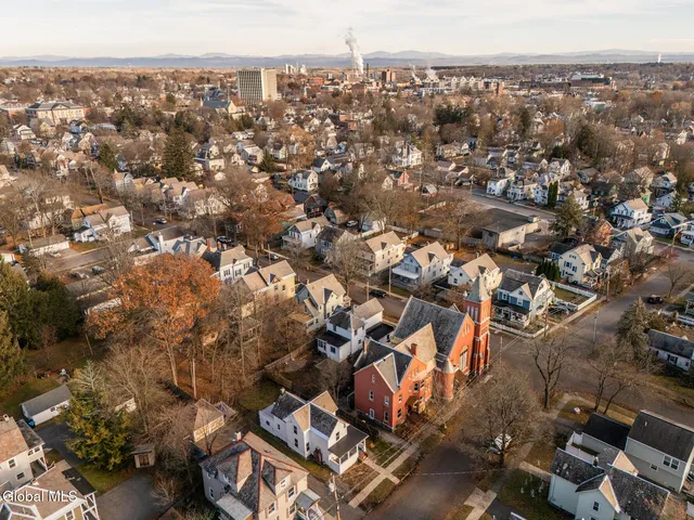 $229,900 | 15 Garfield Street, Glens Falls, NY 12801