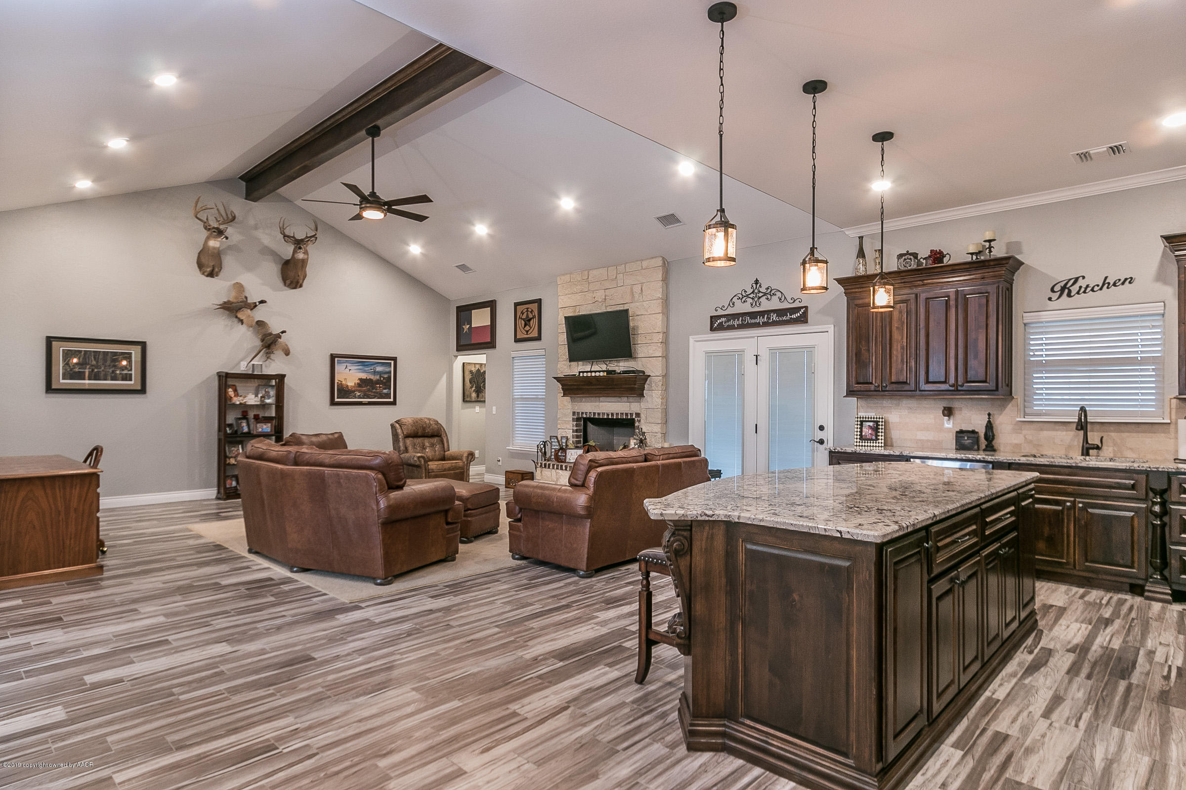18500 Willow Way Road Amarillo, TX 79124 - Photo 4 of 28 Living Area