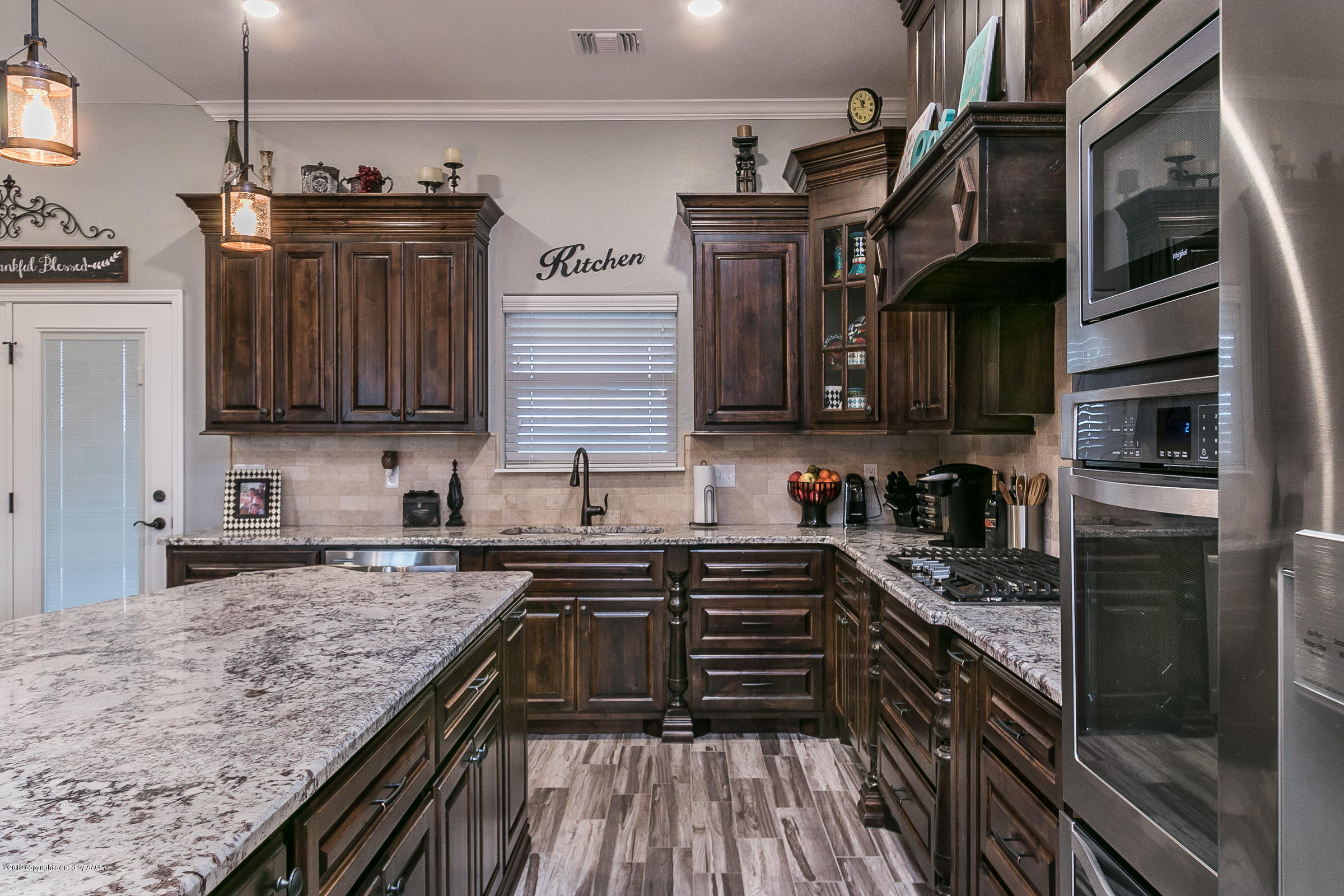 18500 Willow Way Road Amarillo, TX 79124 - Photo 9 of 28 Kitchen 2