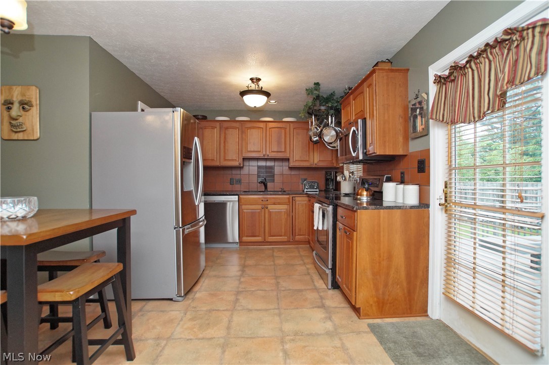 8345 Valley View Road Macedonia, OH 44056 - Photo 7 of 20 Gallery Image 7