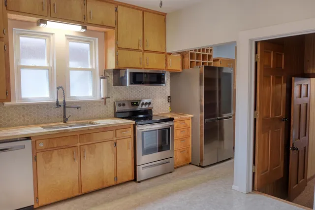 $175,000 | 2036 Spruce Street, Murphysboro, IL 62966