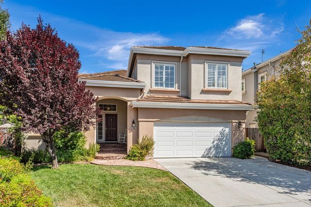 front view of house with a yard