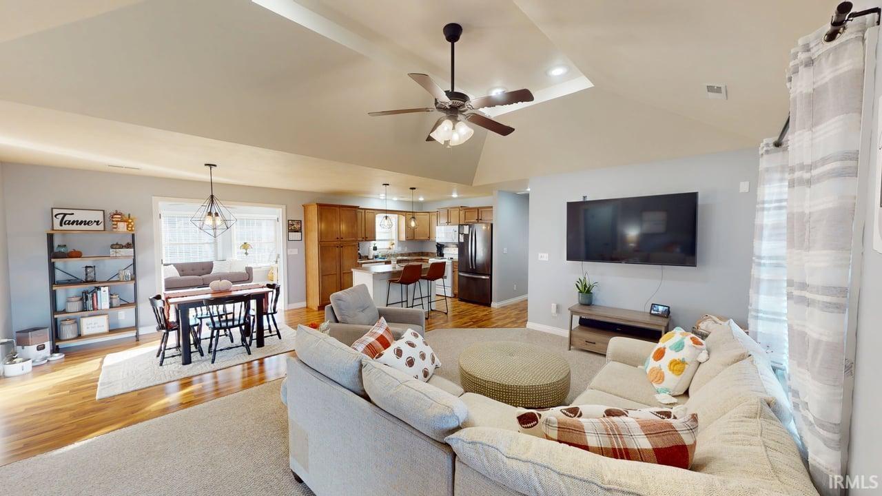 4130 North Portersville Road Jasper, IN 47546 - Photo 3 of 26