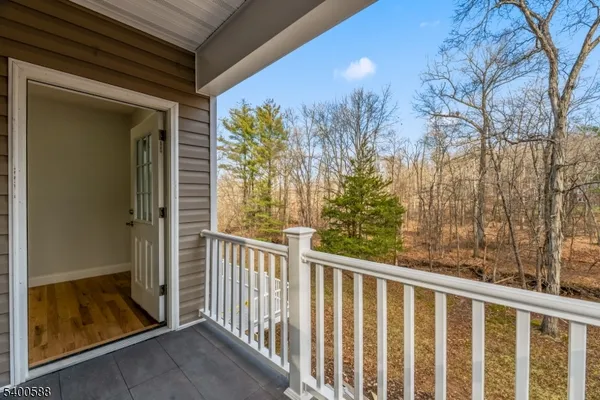 $1,350,000 | 28 King George Road, Warren, NJ 07059