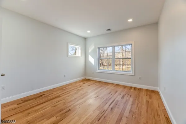 $1,350,000 | 28 King George Road, Warren, NJ 07059