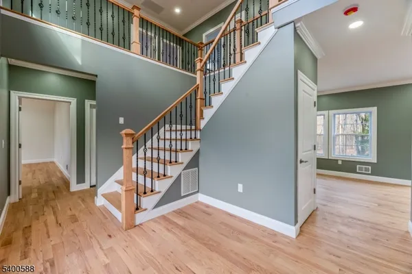 $1,350,000 | 28 King George Road, Warren, NJ 07059