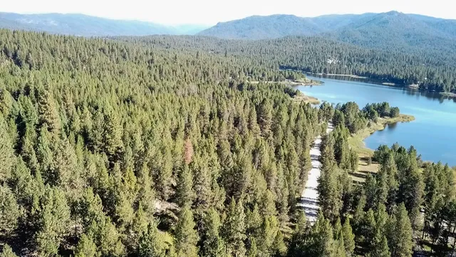 $748,230 | 1-1 Horsethief Road, Cascade, ID 83611