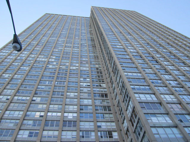 655 West Irving Park Road, Unit 4709 Chicago, IL 60613 - Photo 2 of 12