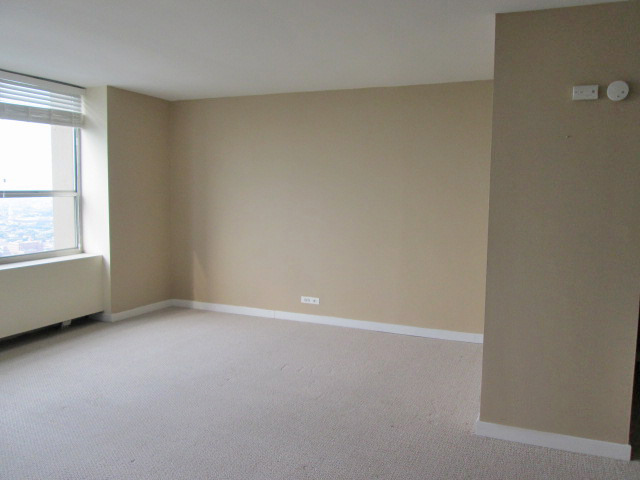 655 West Irving Park Road, Unit 4709 Chicago, IL 60613 - Photo 5 of 12