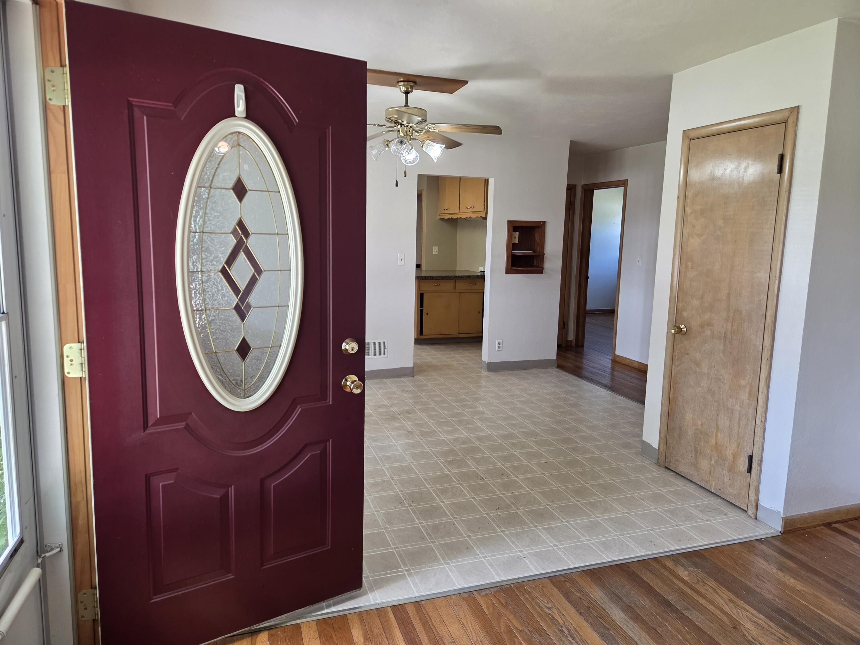 402 East Russell Road Sidney, OH 45365 - Photo 12 of 34 Gallery Image 12