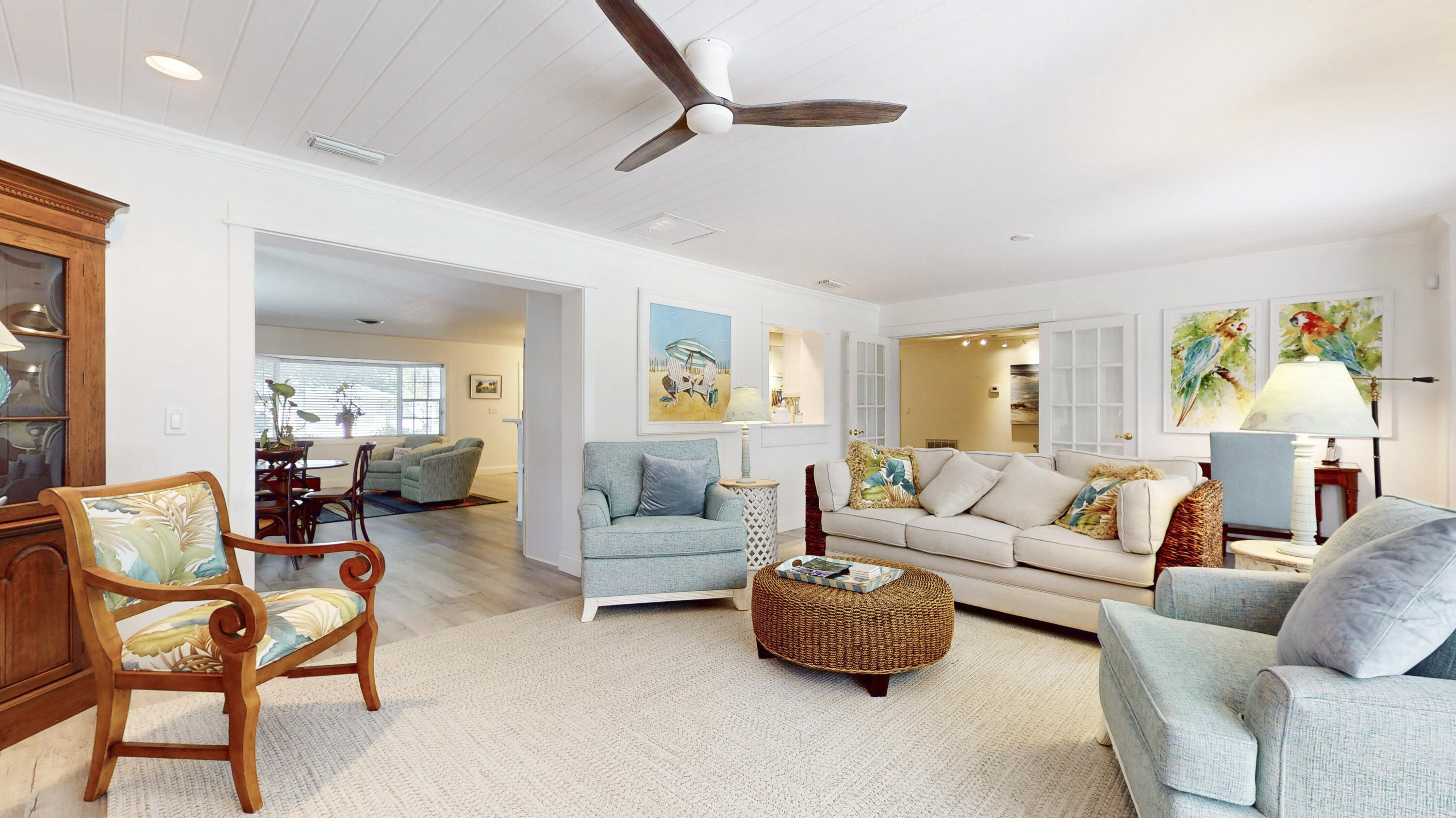 736 Iris Lane Vero Beach, FL 32963 - Photo 21 of 54 iPixx_001_32