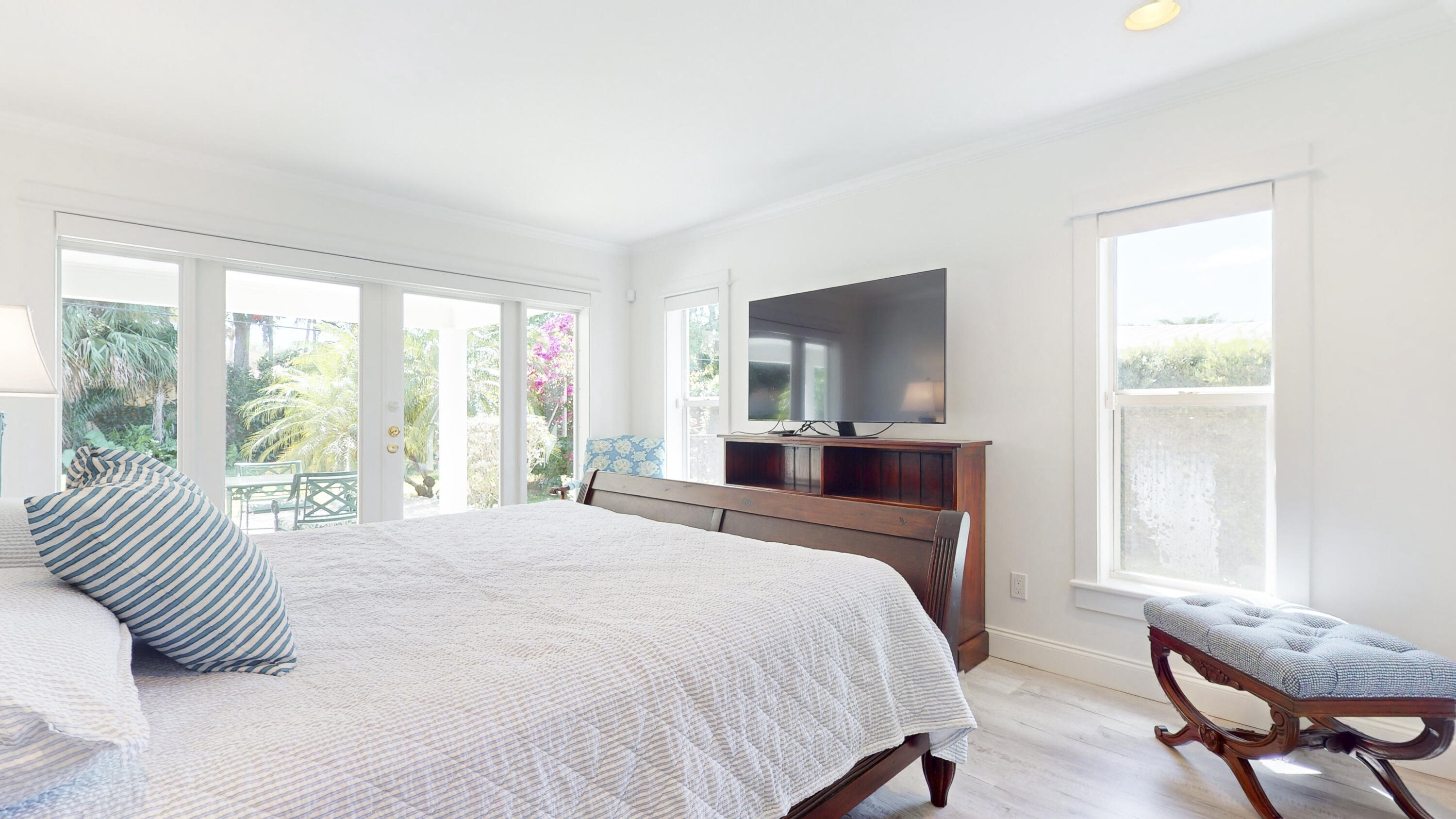 736 Iris Lane Vero Beach, FL 32963 - Photo 28 of 54 iPixx_001_38