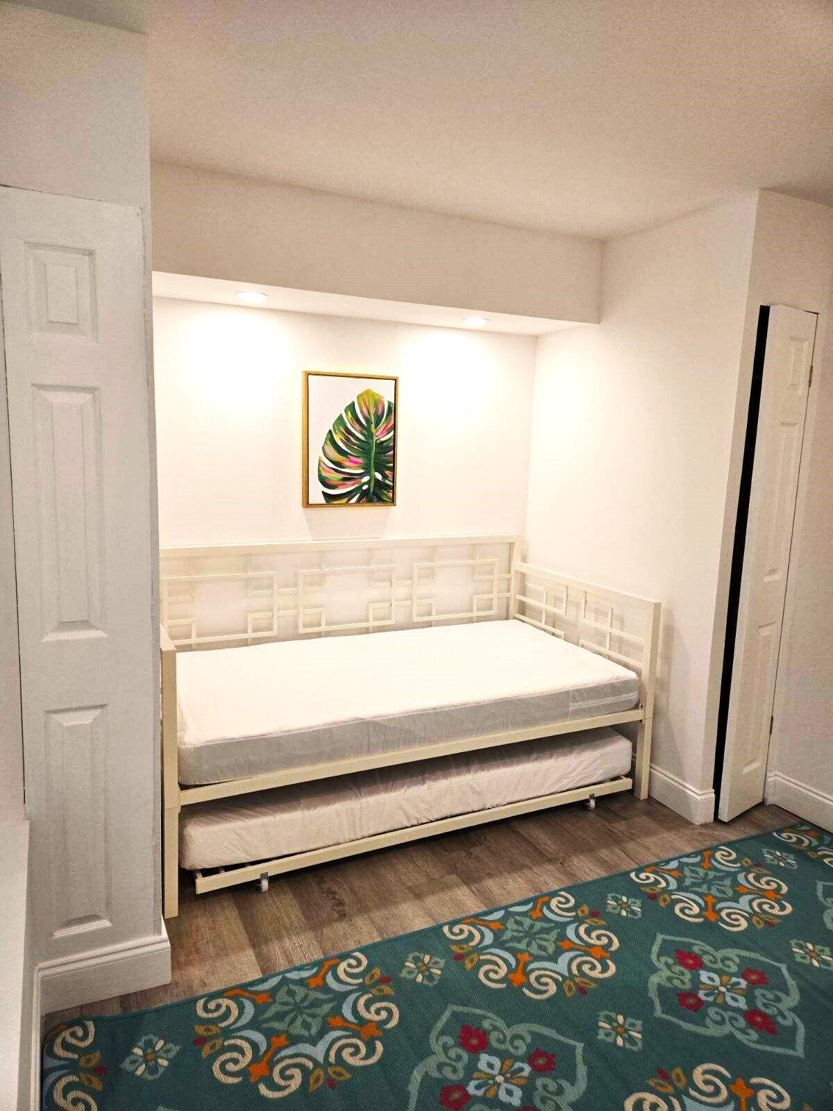 736 Iris Lane Vero Beach, FL 32963 - Photo 47 of 54 Iris Way Thrid Bedroom