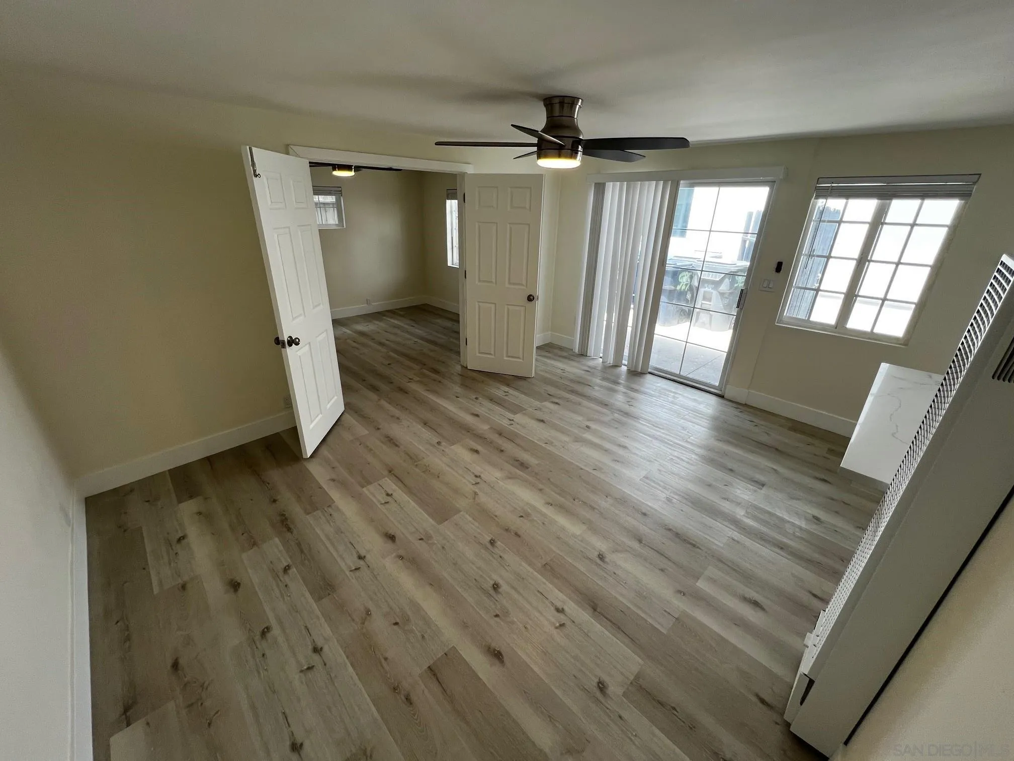 525 South Freeman Street Oceanside, CA 92054 - Photo 5 of 26