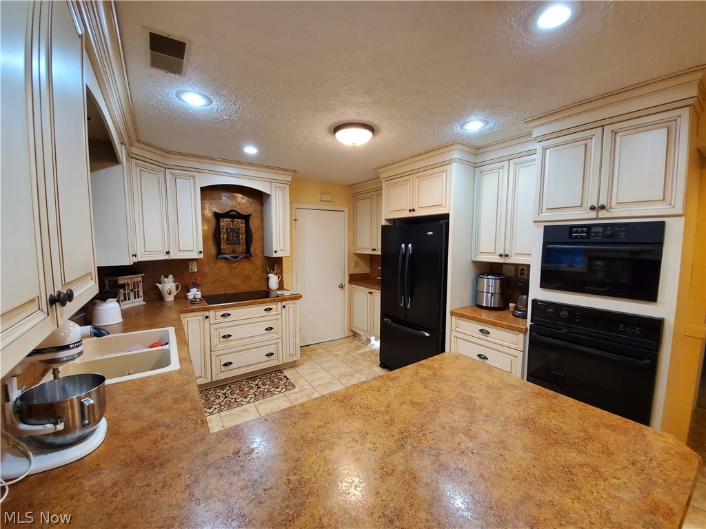3205 State Road Vermilion, OH 44089 - Photo 14 of 35