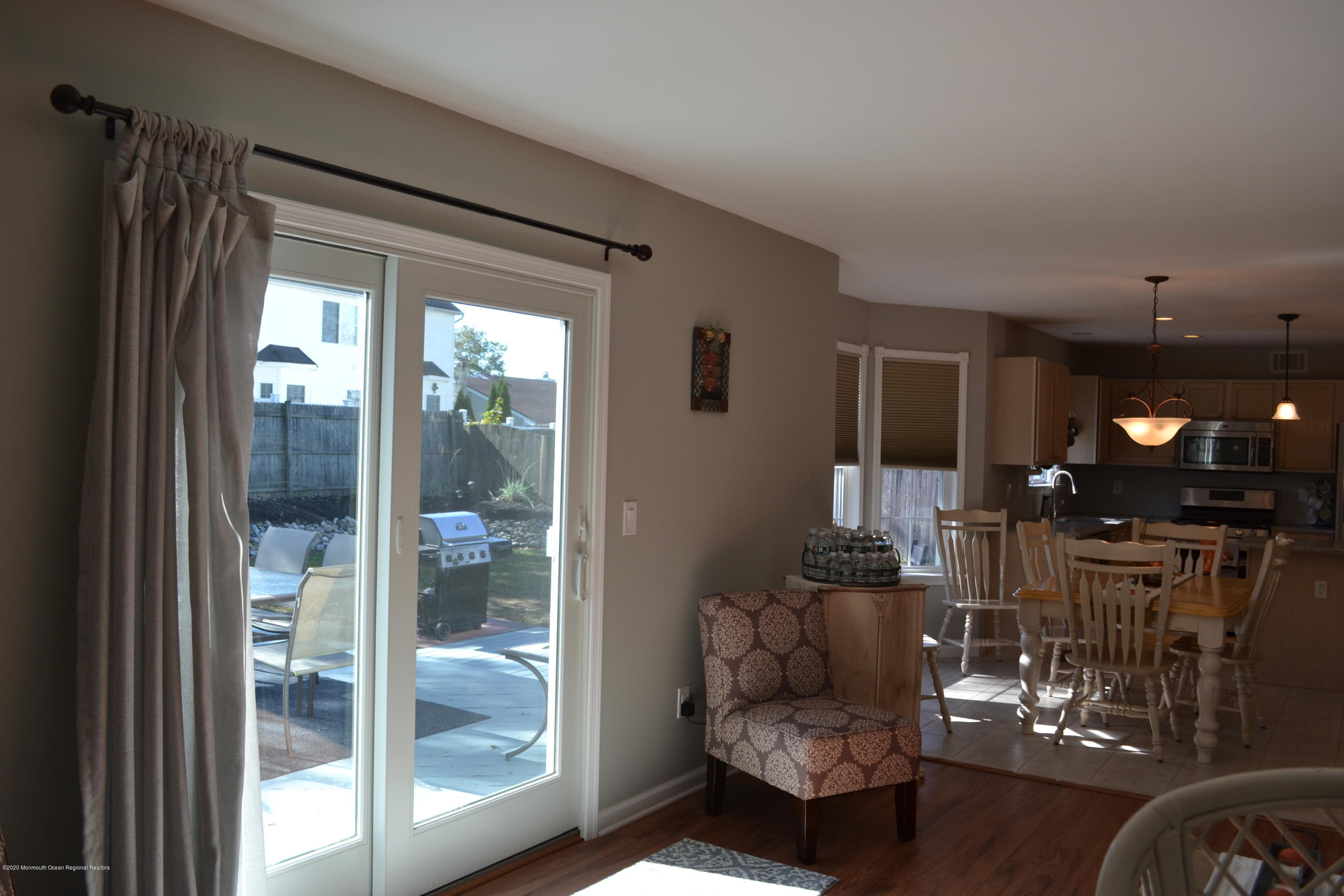 125 Brigantine Road Manahawkin, NJ 08050 - Photo 7 of 72 DSC_0862