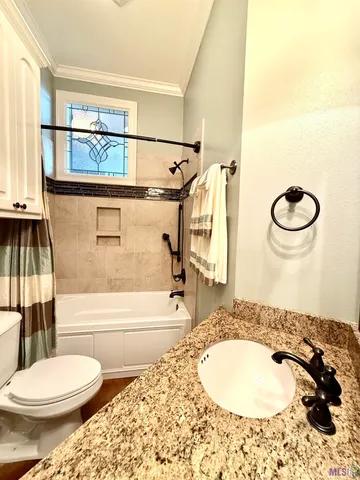 $412,500 | 9528 Sawgrass Boulevard, Denham Springs, LA 70726