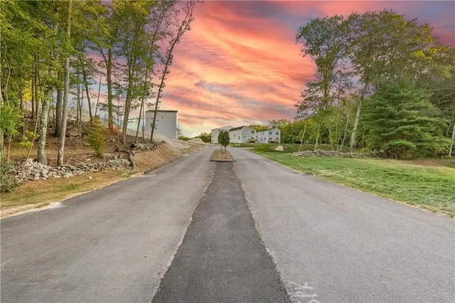 $649,900 | 2 Old County Vlg Way, Unit A, Smithfield, RI 02917