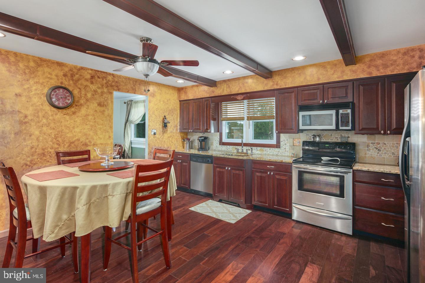 155 Harriet Road Southampton, PA 18966 - Photo 11 of 27 Gallery Image 11
