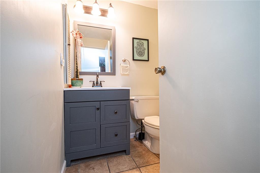 132 Locust Court Pittsburgh, PA 15237 - Photo 12 of 24