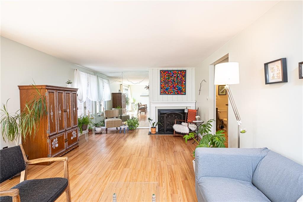 132 Locust Court Pittsburgh, PA 15237 - Photo 5 of 24