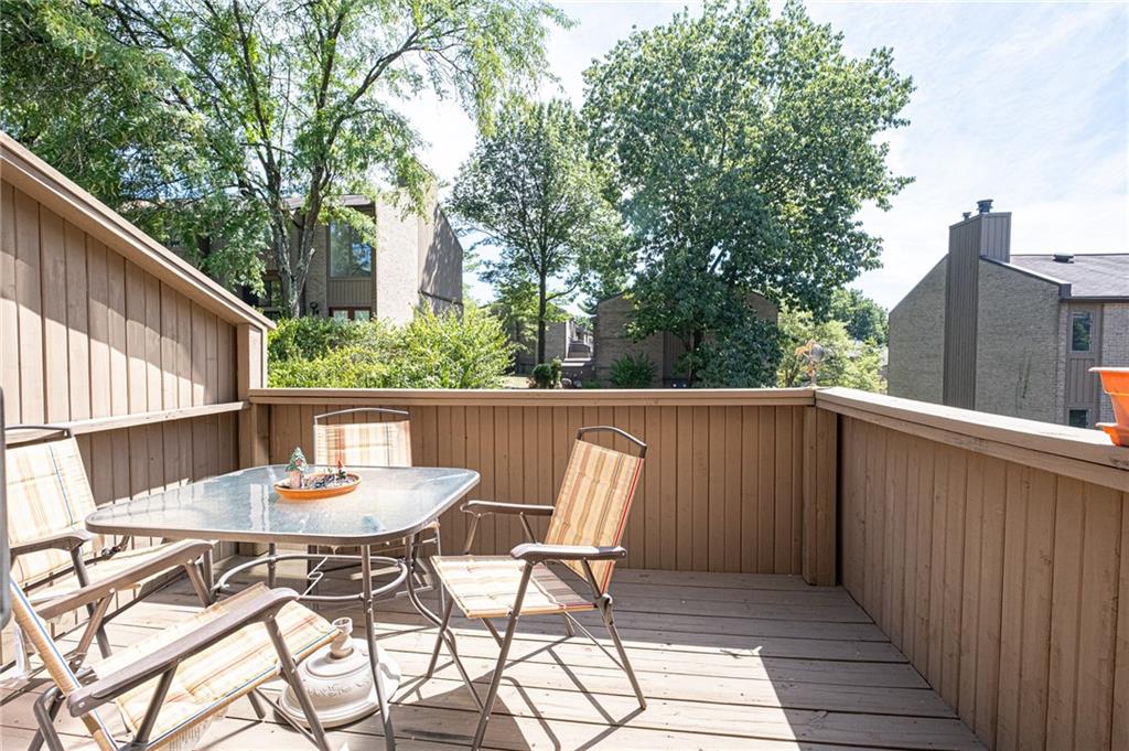 132 Locust Court Pittsburgh, PA 15237 - Photo 7 of 24