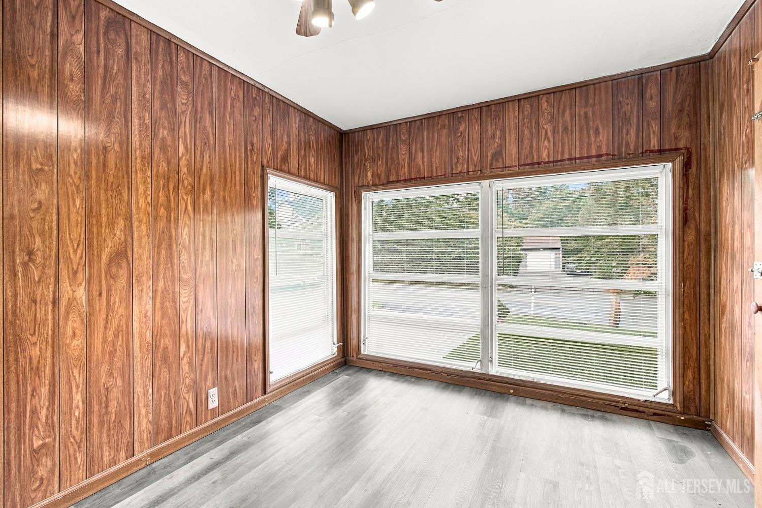 943 New Dover Road Edison, NJ 08820 - Photo 12 of 30 Gallery Image 12