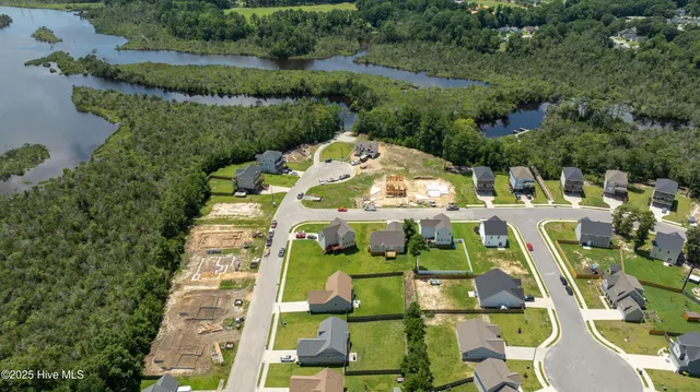 $327,100 | 717 Jasmine Lane, Jacksonville, NC 28546