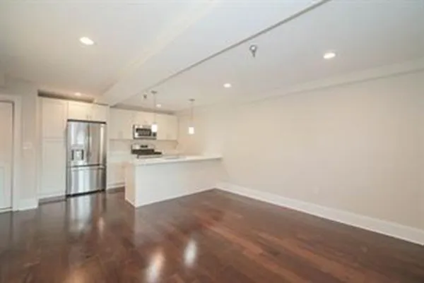 $2,600 | 18 Johnson Avenue, Unit 2, Quincy, MA 02169