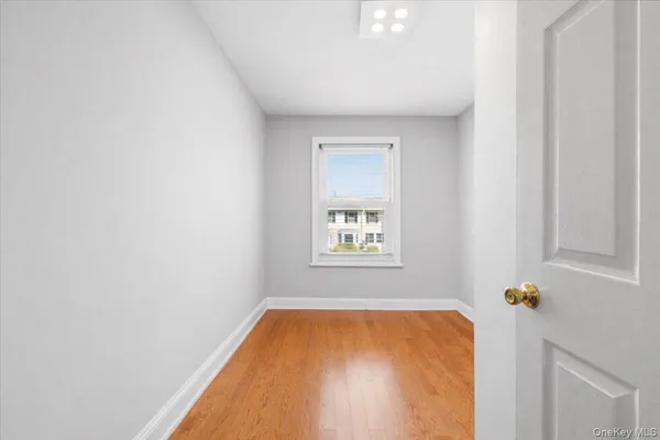 $599,000 | 2933 Grand Avenue, Baldwin, NY 11510