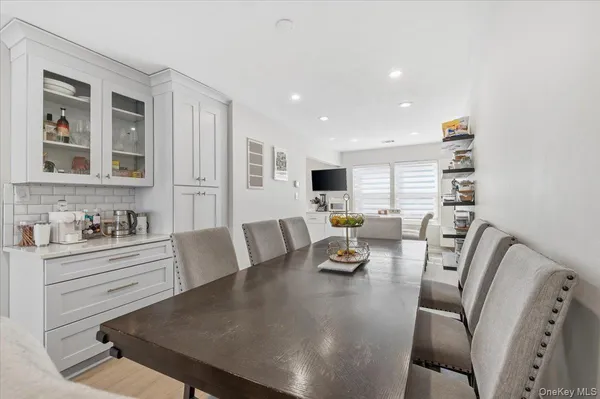 $599,000 | 2933 Grand Avenue, Baldwin, NY 11510