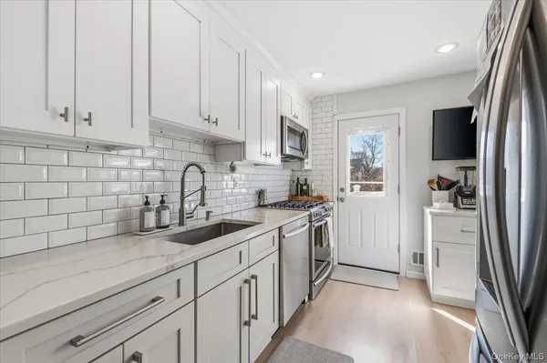 $599,000 | 2933 Grand Avenue, Baldwin, NY 11510