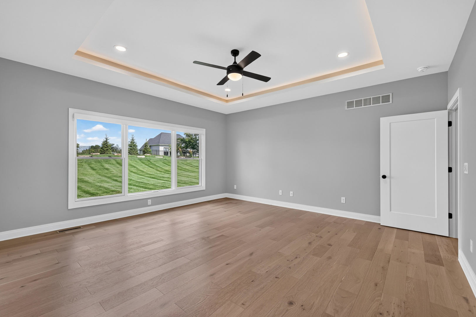5077 Oak Rdg Court Bettendorf, IA 52722 - Photo 31 of 59