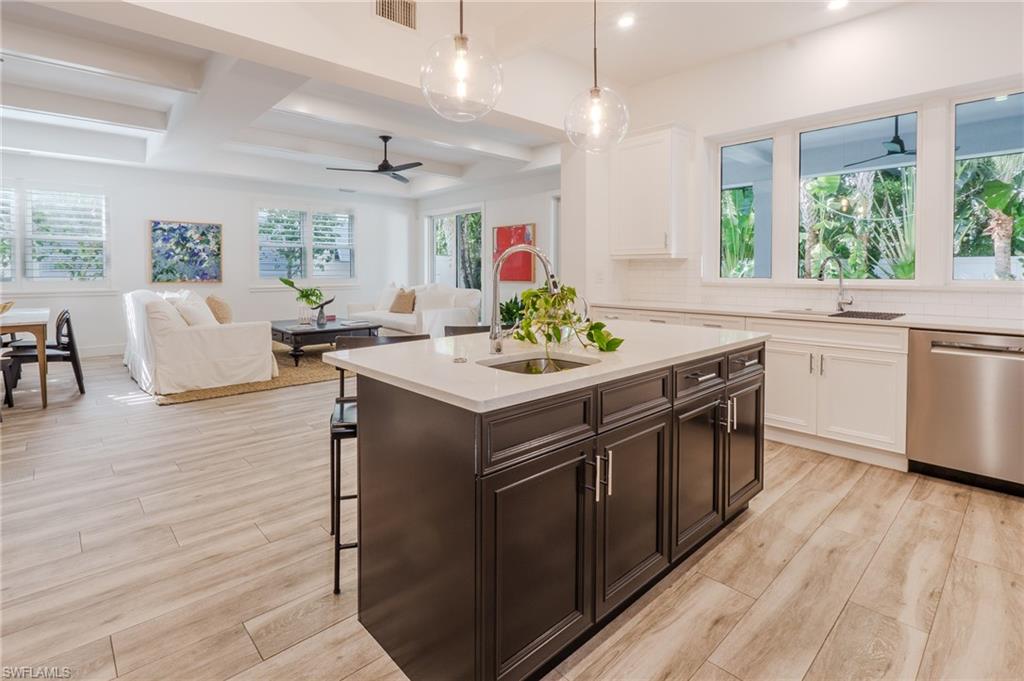 1075 Frank Whiteman Boulevard Naples, FL 34103 - Photo 13 of 43 Cook, connect, and entertain with ease