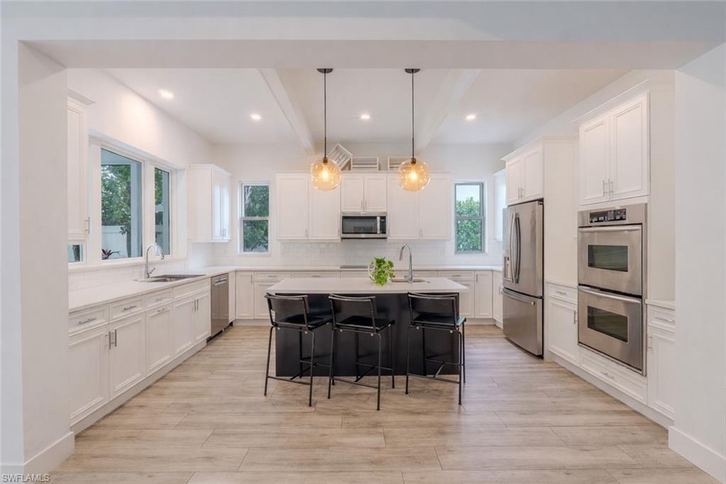 1075 Frank Whiteman Boulevard Naples, FL 34103 - Photo 14 of 43 Bright light, mood lighting - or natural !!!