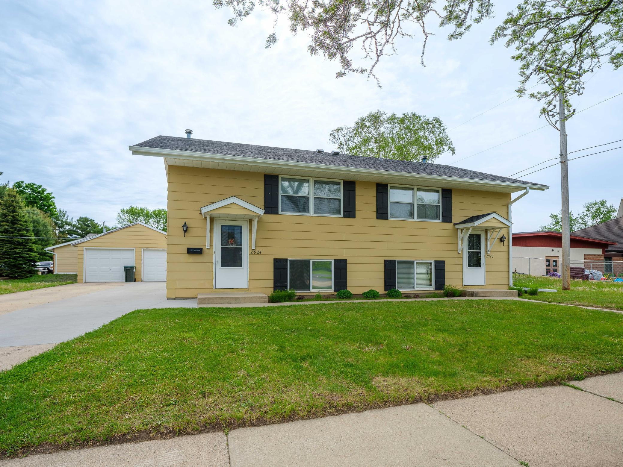 2920 18th Avenue Northwest Rochester, MN 55901 - Photo 1 of 19