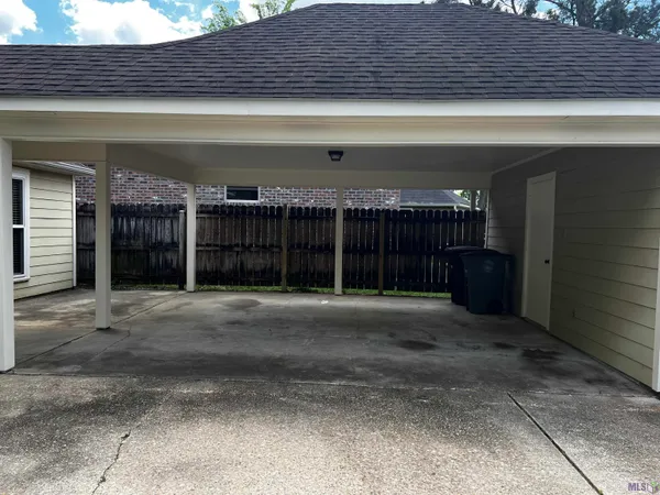$1,825 | 1741 Twisted Oak Lane, Baton Rouge, LA 70810