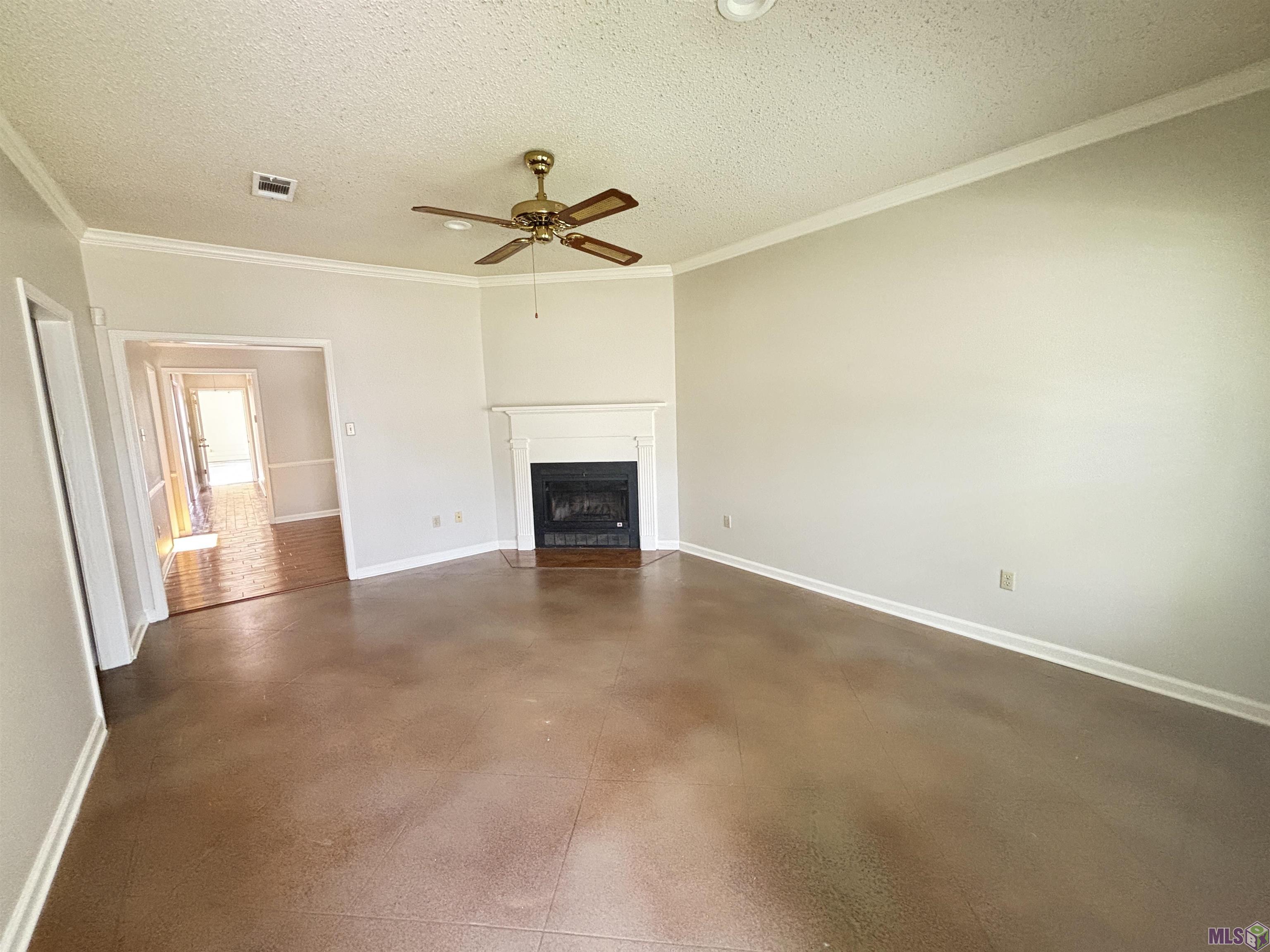 1741 Twisted Oak Lane Baton Rouge, LA 70810 - Photo 5 of 11