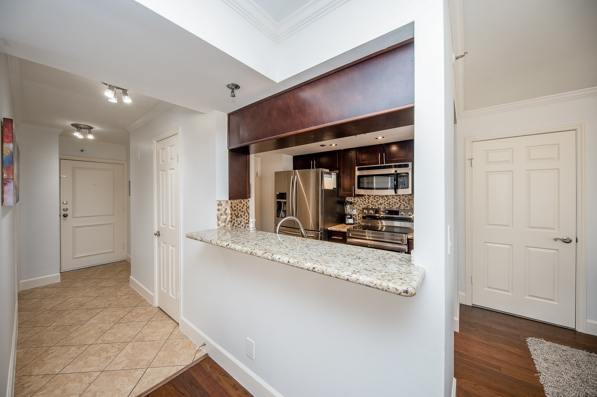 3525 Sage Road, Unit 710 Houston, TX 77056 - Photo 14 of 30