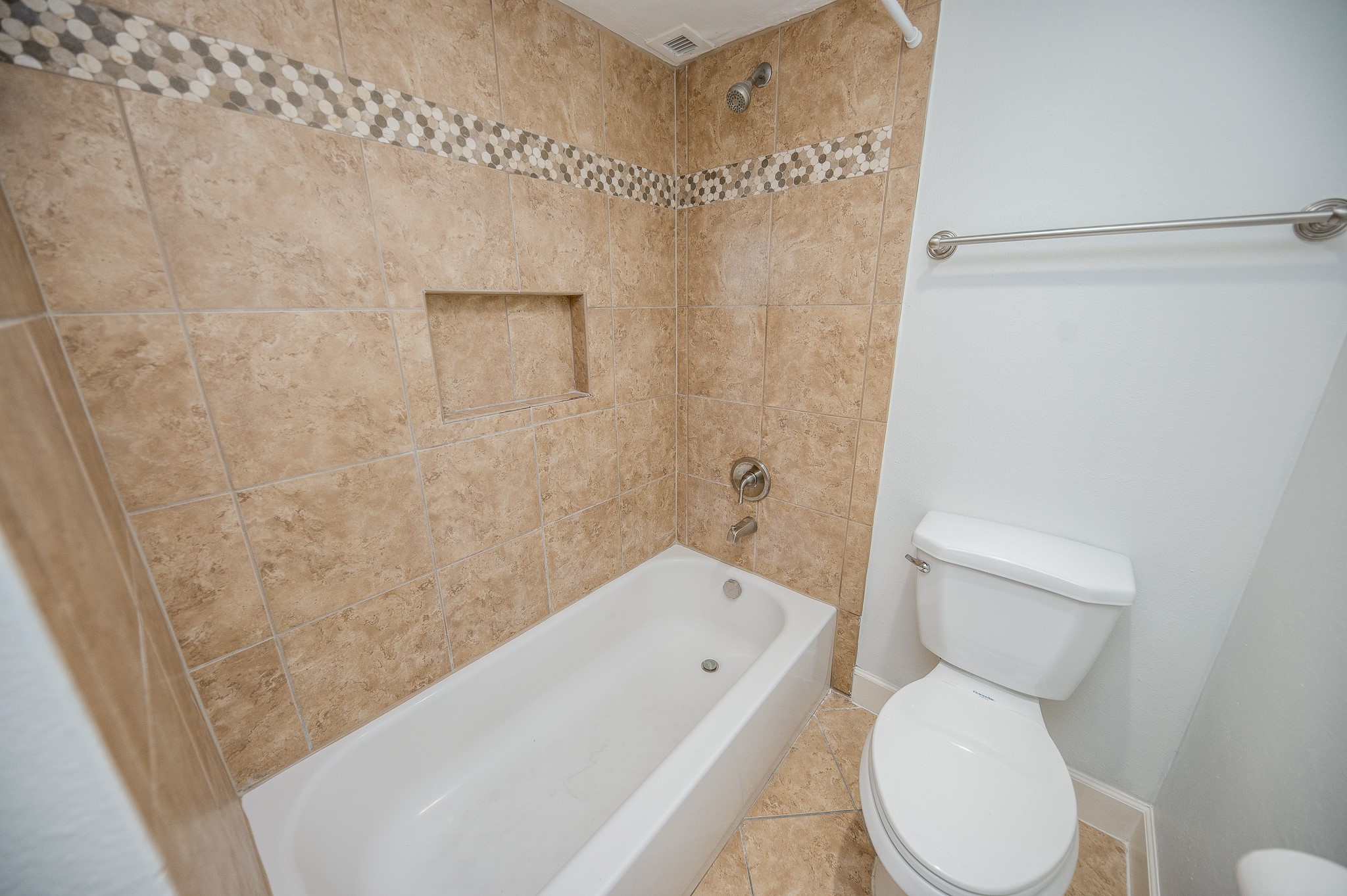 3525 Sage Road, Unit 710 Houston, TX 77056 - Photo 5 of 30