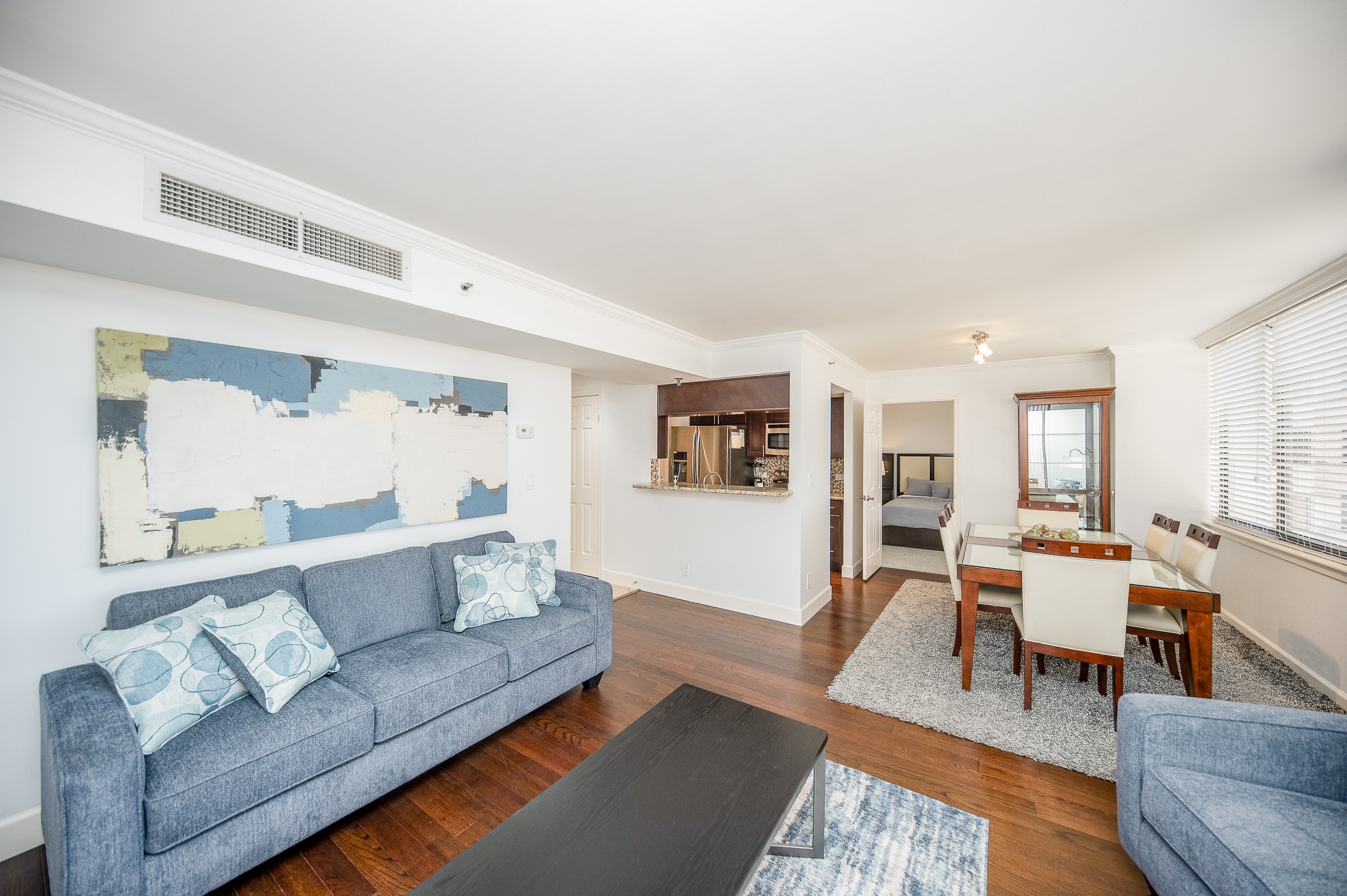 3525 Sage Road, Unit 710 Houston, TX 77056 - Photo 8 of 30