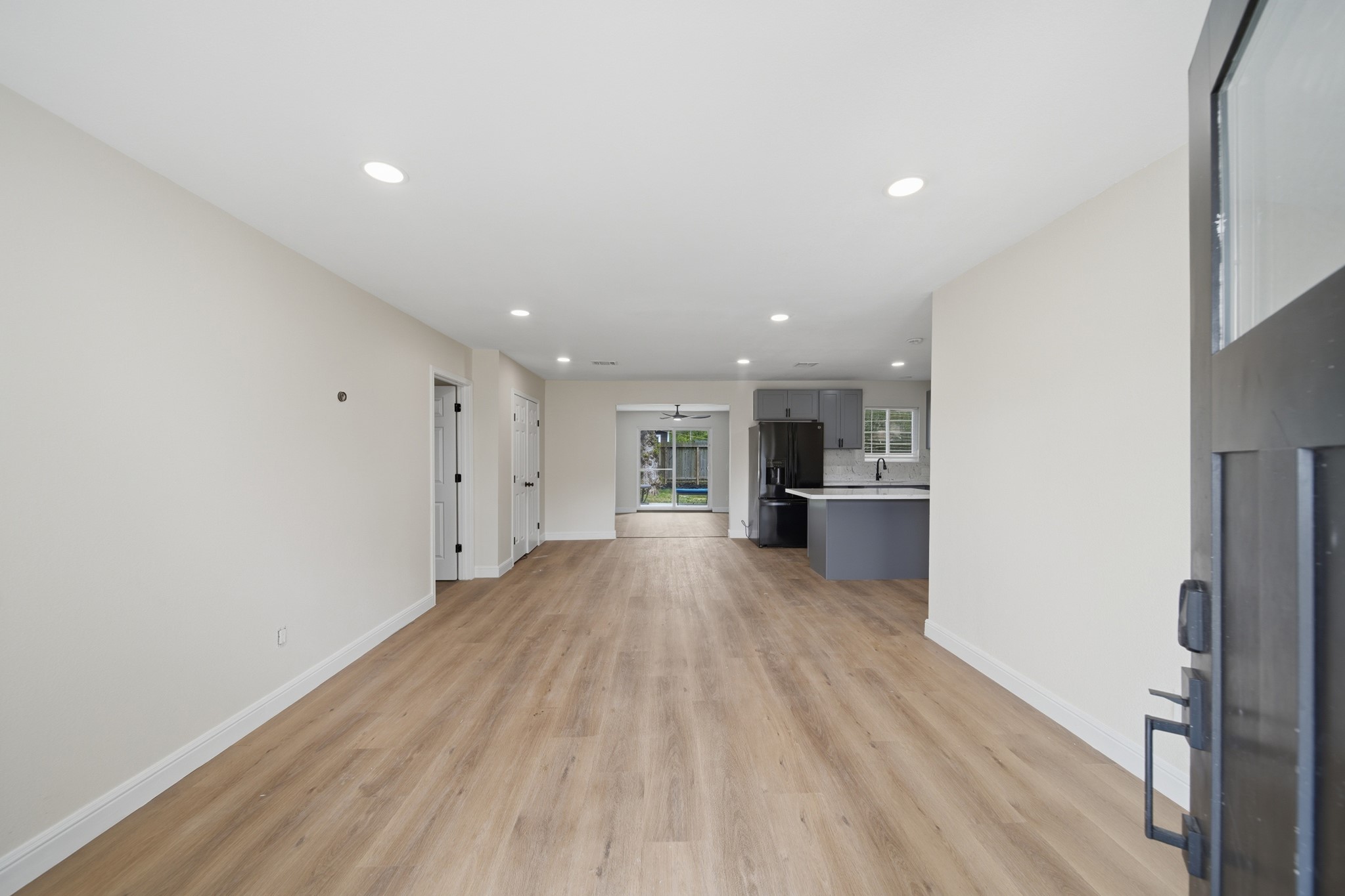 5207 Enyart Street Houston, TX 77021 - Photo 6 of 39 Look how open and bright the combination living and dining area is